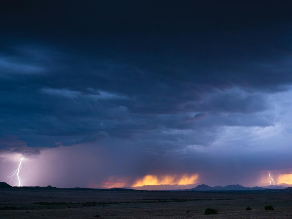 pexels-photo-9751054-9751054 Captivating view of lightning strikes during a thunderstorm in New Mexico, showcasing vibrant skies.